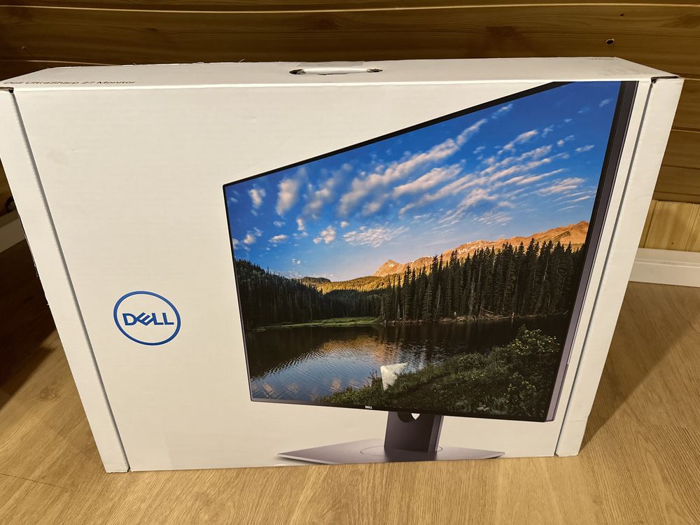 Monitor LED Dell UltraSharp 27 U2717D 27 " 2560 x 1440 px IPS / PLS