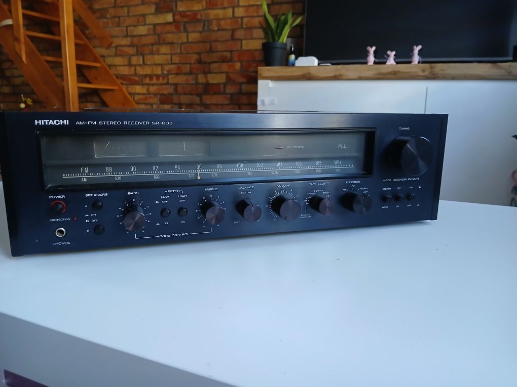 Amplituner hitachi SR 803 vintage ,