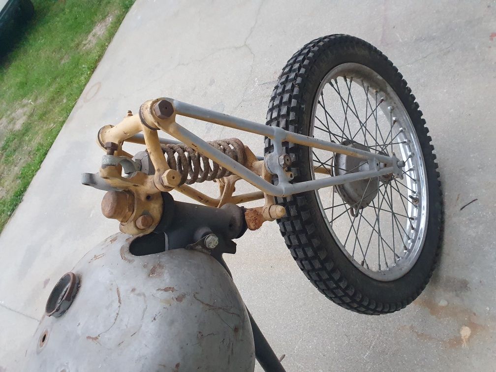 BSA C10 sprzedam części w całości wsk wfm shl