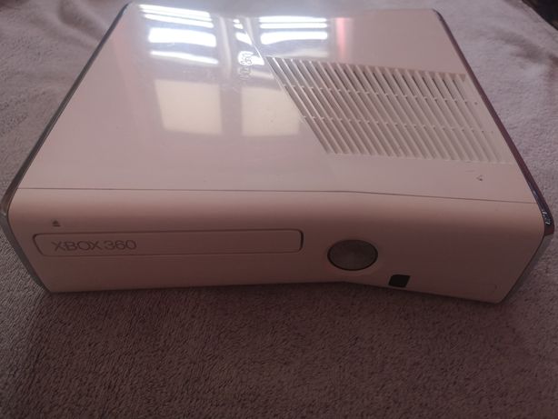 Konsola Xbox 360, sprawna 100%, biała wersja