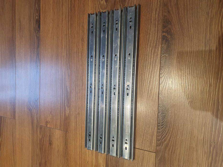 Prowadnice kulkowe 450 mm 4 szt.