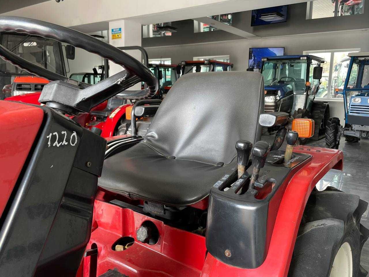 Mitsubishi MT 155