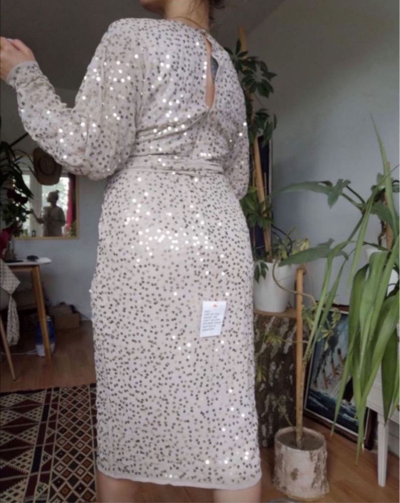 Srebrna cekinowa sukienka midi kopertowa xxs 32 xs 34 asos