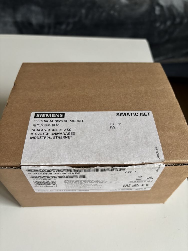 Siemens Scalance XB108-2 SC 6GK5108-2BD00-2AB2