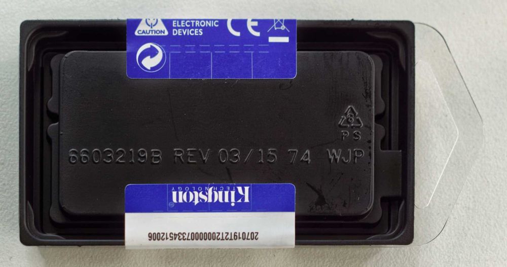 Для ноутбука Kingston SO-DIMM DDR3 8Gb pc3-12800 Новая!