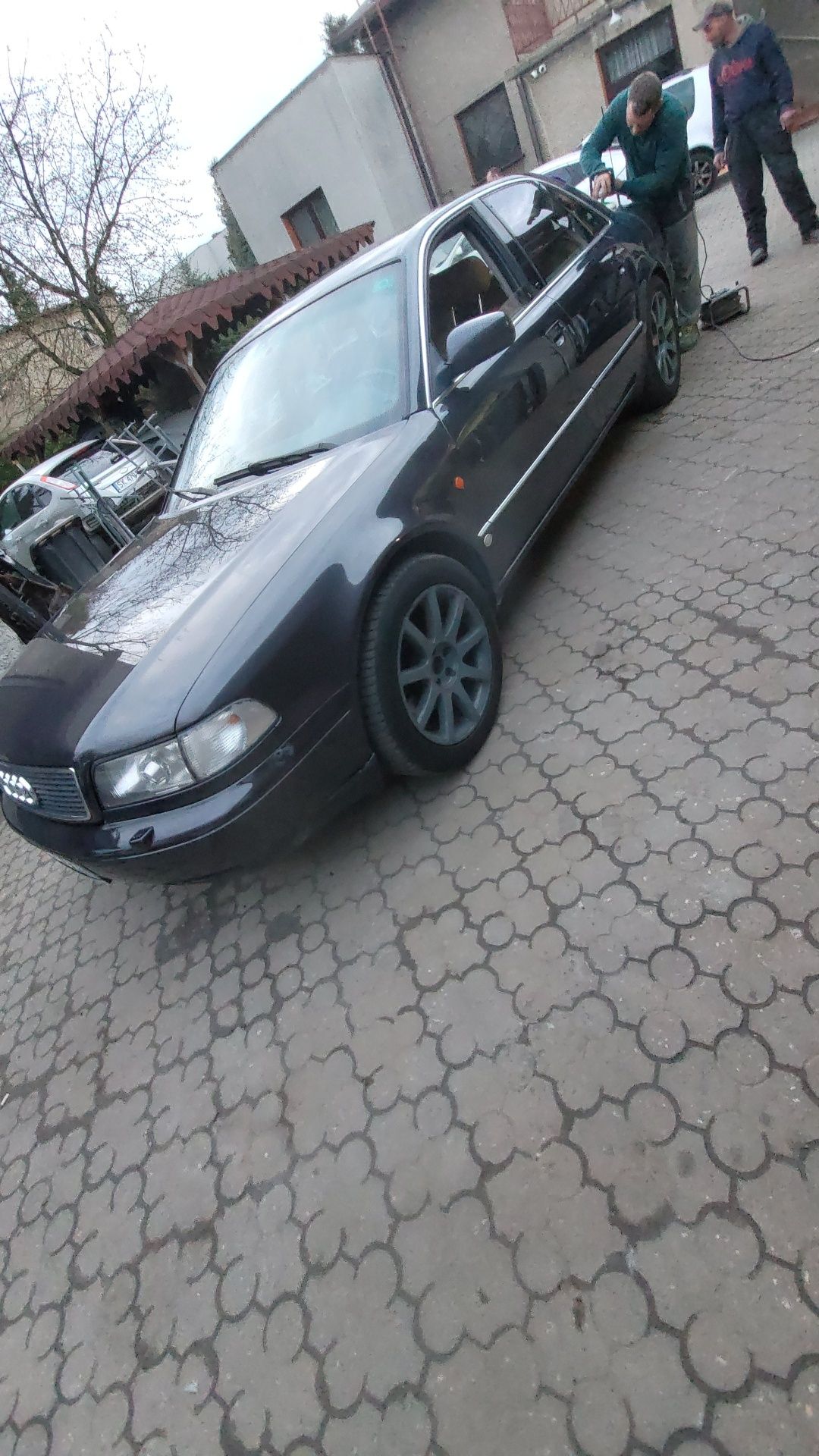 Audi a8d2 4.2quattro lpg