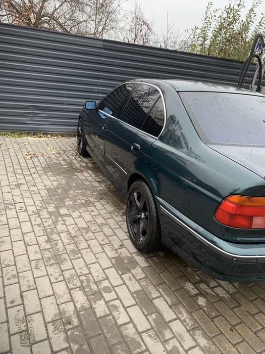 BMW e39 в хорошому стані