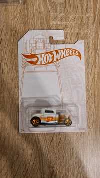 Hot Wheels Gold ID 32 Ford.