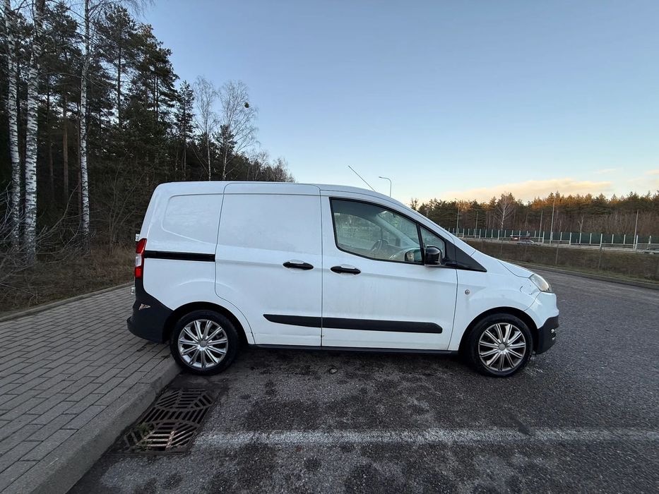 Ford Transit Courier  Ford Transit Courier