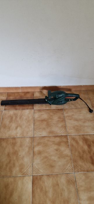 Corta sebes eléctrica