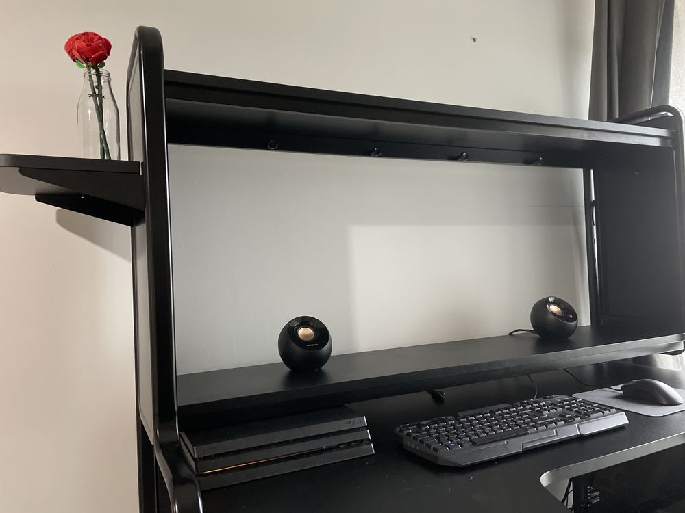 Secretaria gamer 130 de largura e 150 de altura