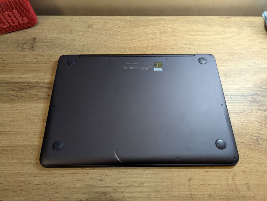 Тонкий ультрабук Asus UX305C QHD 8/256