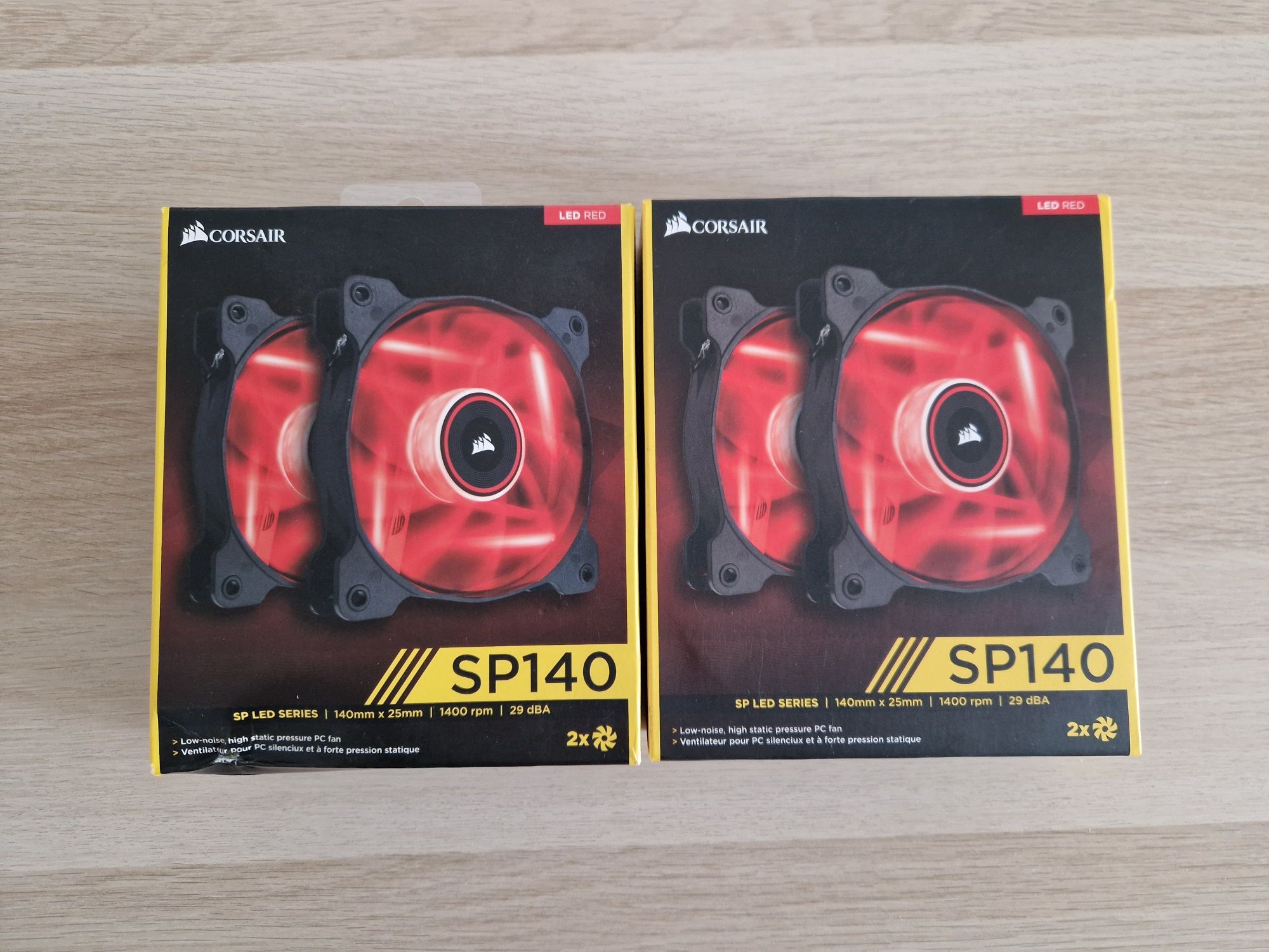 Ventoinhas Corsair SP140 LED