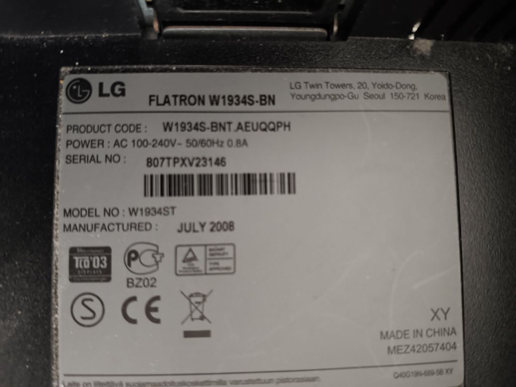 LG Flatron W1934S