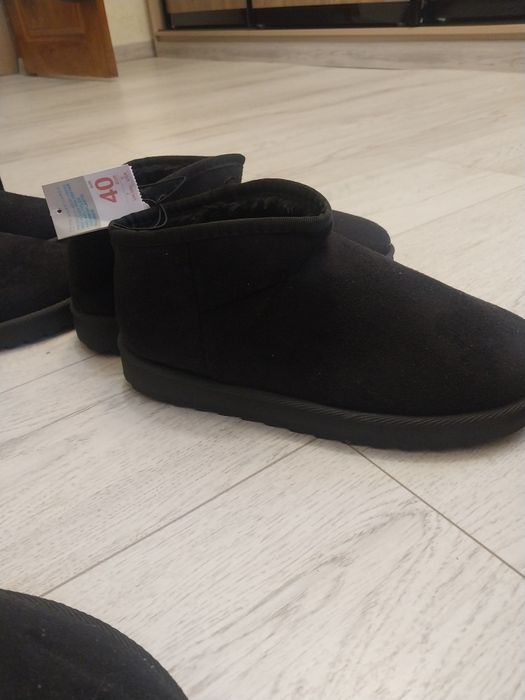 Уггі бренду Primark. Розмір 37, 40.
