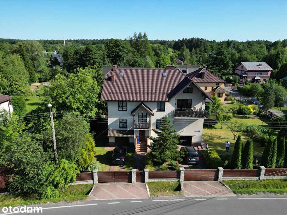 Dom Tenczynek ul. Zamkowa — 2 mieszkania, 2 garaże