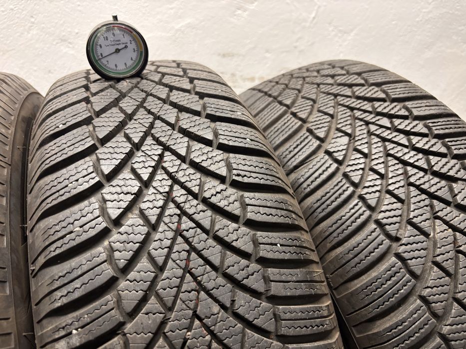 Oryginalne Koła zimowe Nissan 16” 5x114,3 205/60 Bridgestone 7,8mm 22r