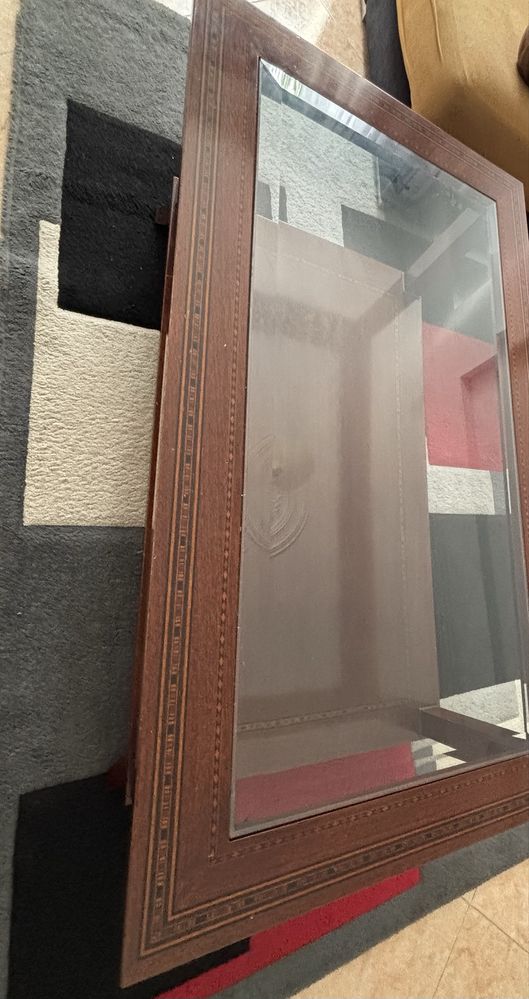 Sofá e mesa de centro