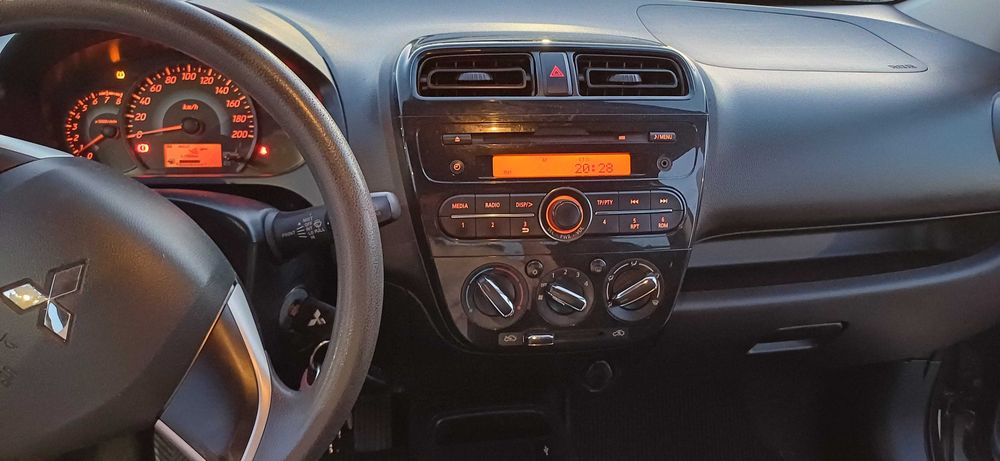 Mitsubishi space star