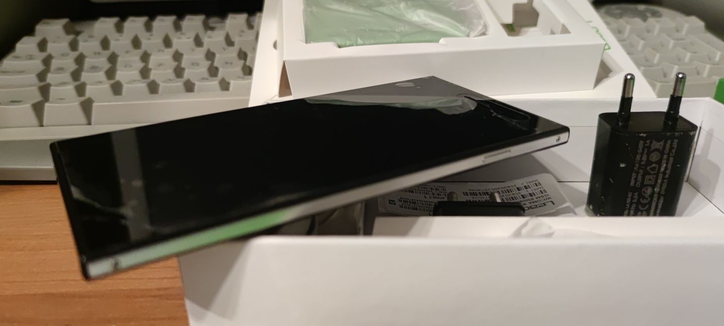 Telefon Leago Lead1
