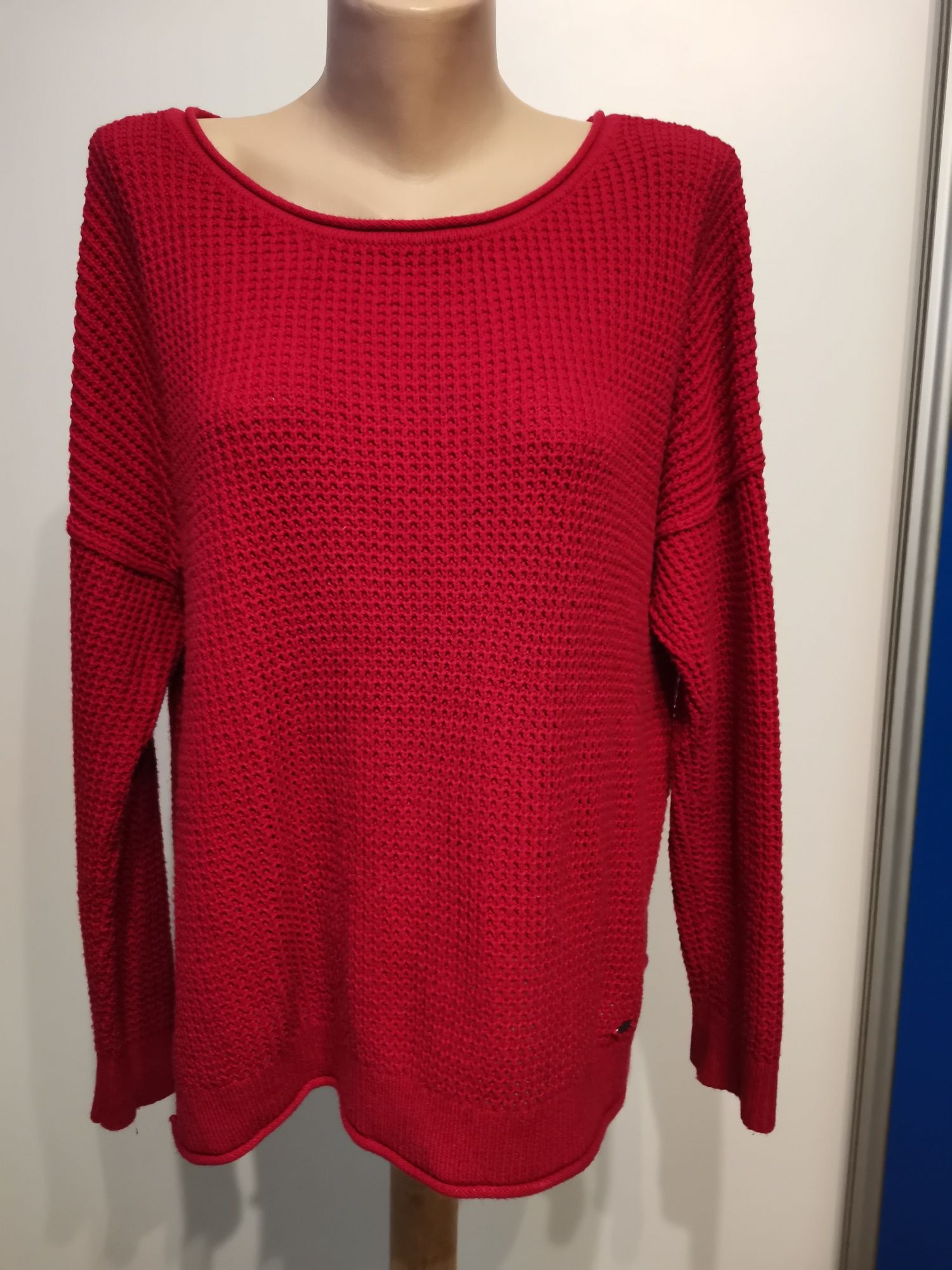 Sweter damski #Holister rozm L, czerwony