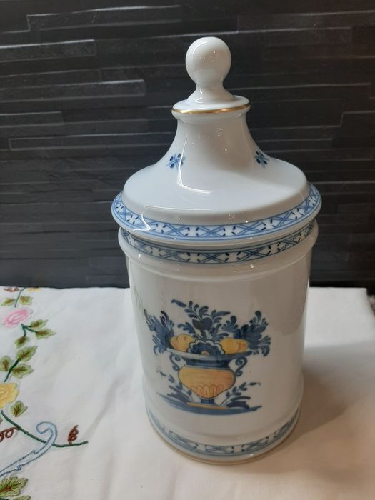 Jarras e pote Vista Alegre