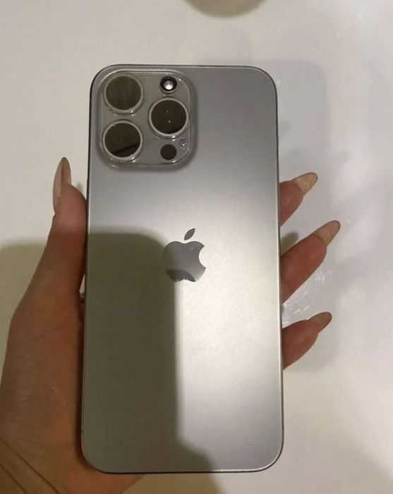 iPhone 15 pro max 256 gb