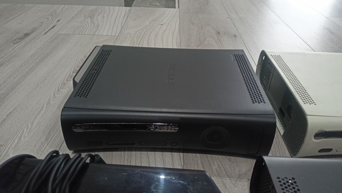 Zestaw xboxów i akcesoria