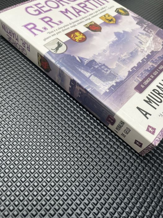 Cronicas de gelo e fogo livro 2- guerra dos tronos