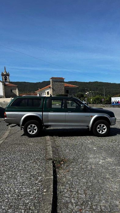 l200 strakar 4x4