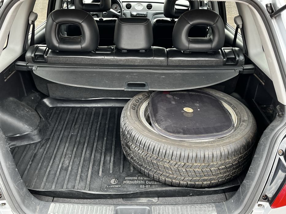 Mitsubishi Outlander 2006