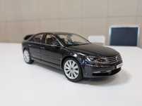 Model 1:18 2012 VW Volkswagen Phaeton Kyosho