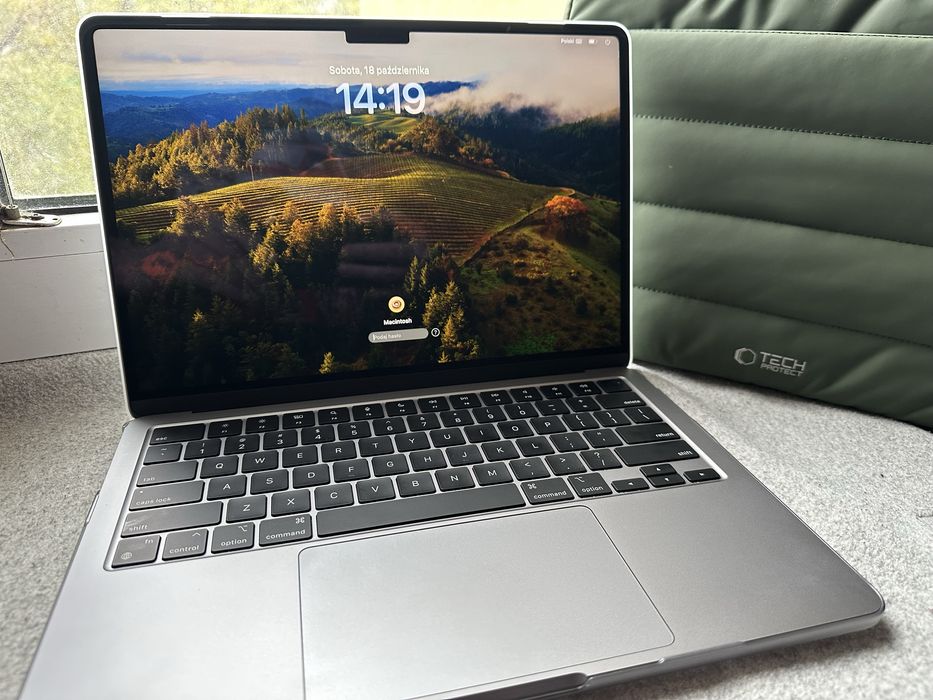 Macbook Air M3 -  jak nowy
