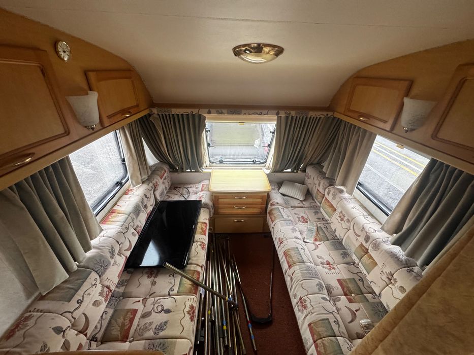 Caravana Bailey Mosselle 5 camas impecável