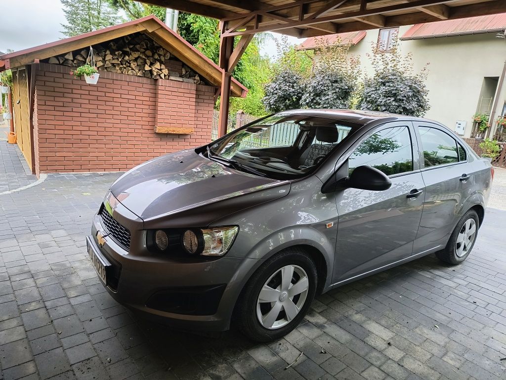 Chevrolet Aveo sedan