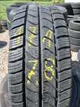 Opona używana 225/70R15C Continental VancoWinter 2 1szt.