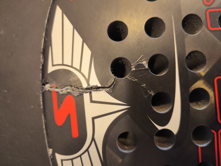 Raquetes de padel Siux, Bullpadel e Head com defeitos