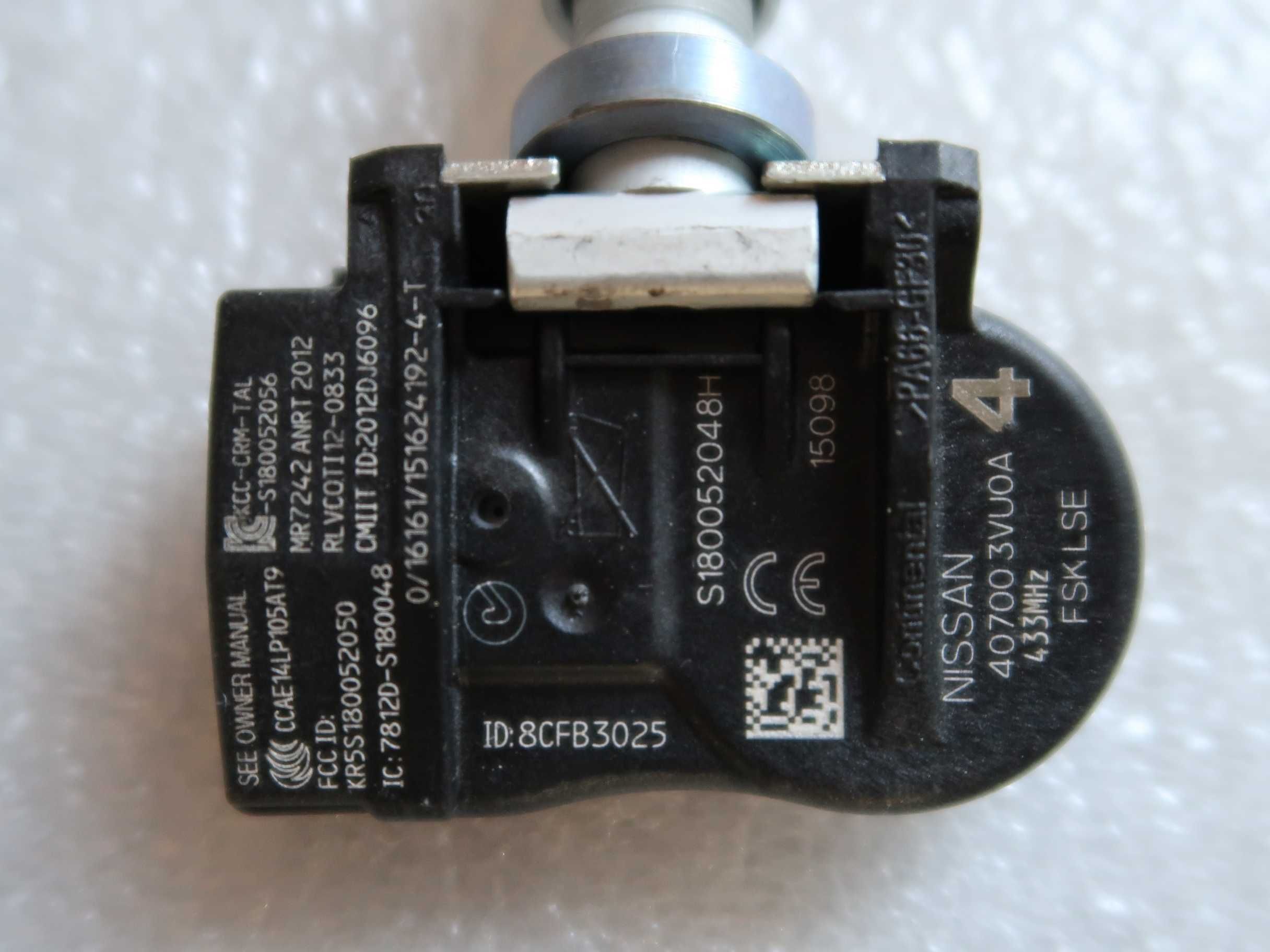 Czujnik ciśnienia powietrza w oponie TPMS Nissan