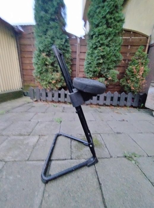 Krzesło warsztatowe