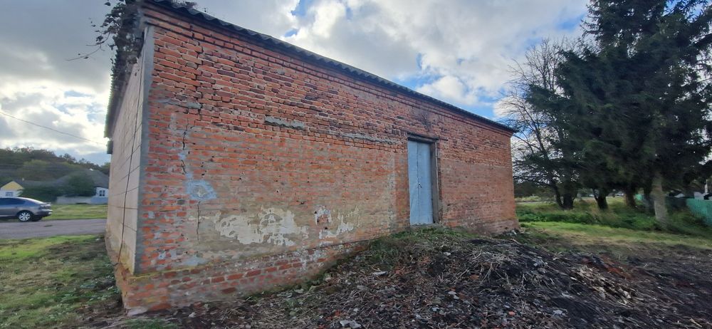 Продаж оренда  нежитлової будівлі магазин смт.Варва, хутір Федоренків