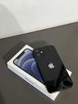 Apple IPhone 12.