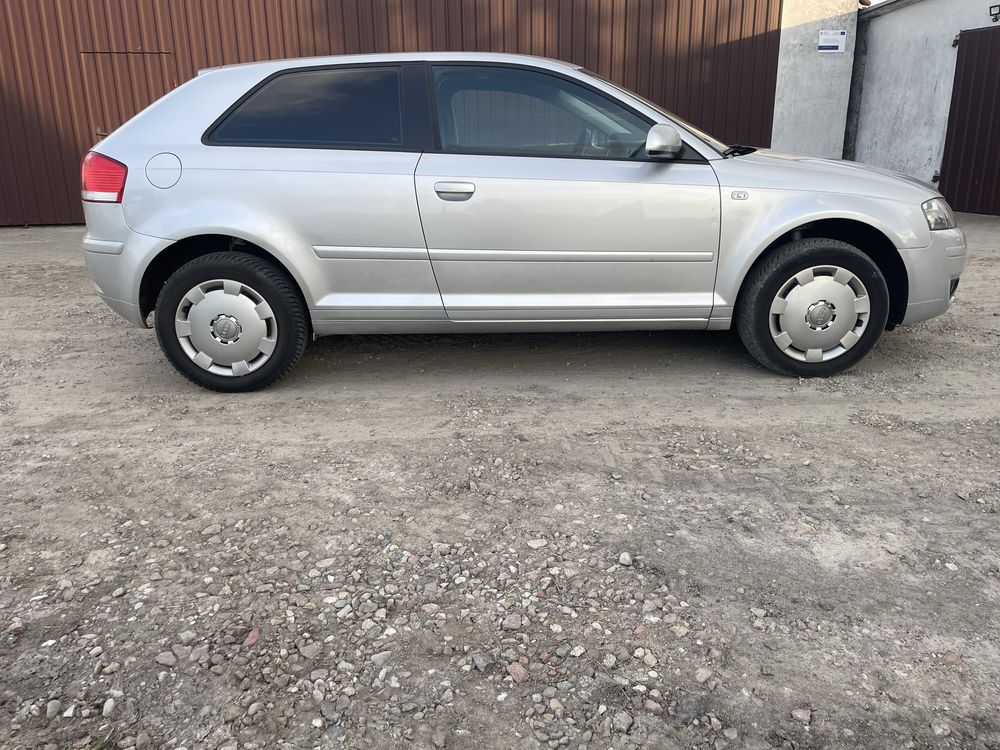 Audi A3 8P 1.6 MPI Ambition