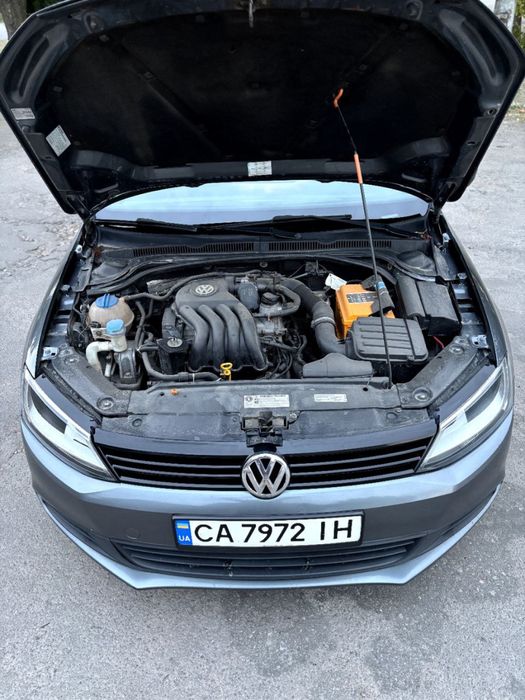 Продам VW Jetta 2012 року