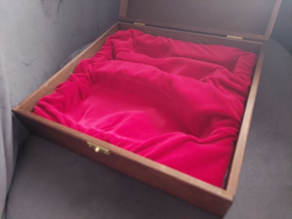 Pudełko prezentowe na trunek