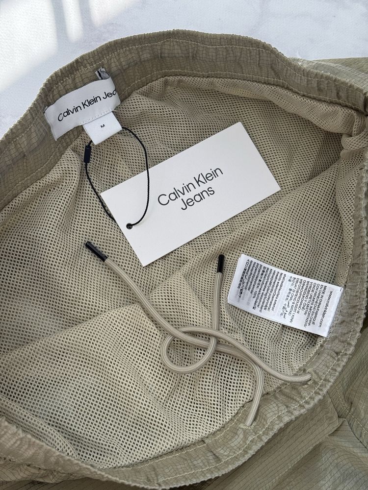 Штани Calvin Klein Нові, Оригінальні M