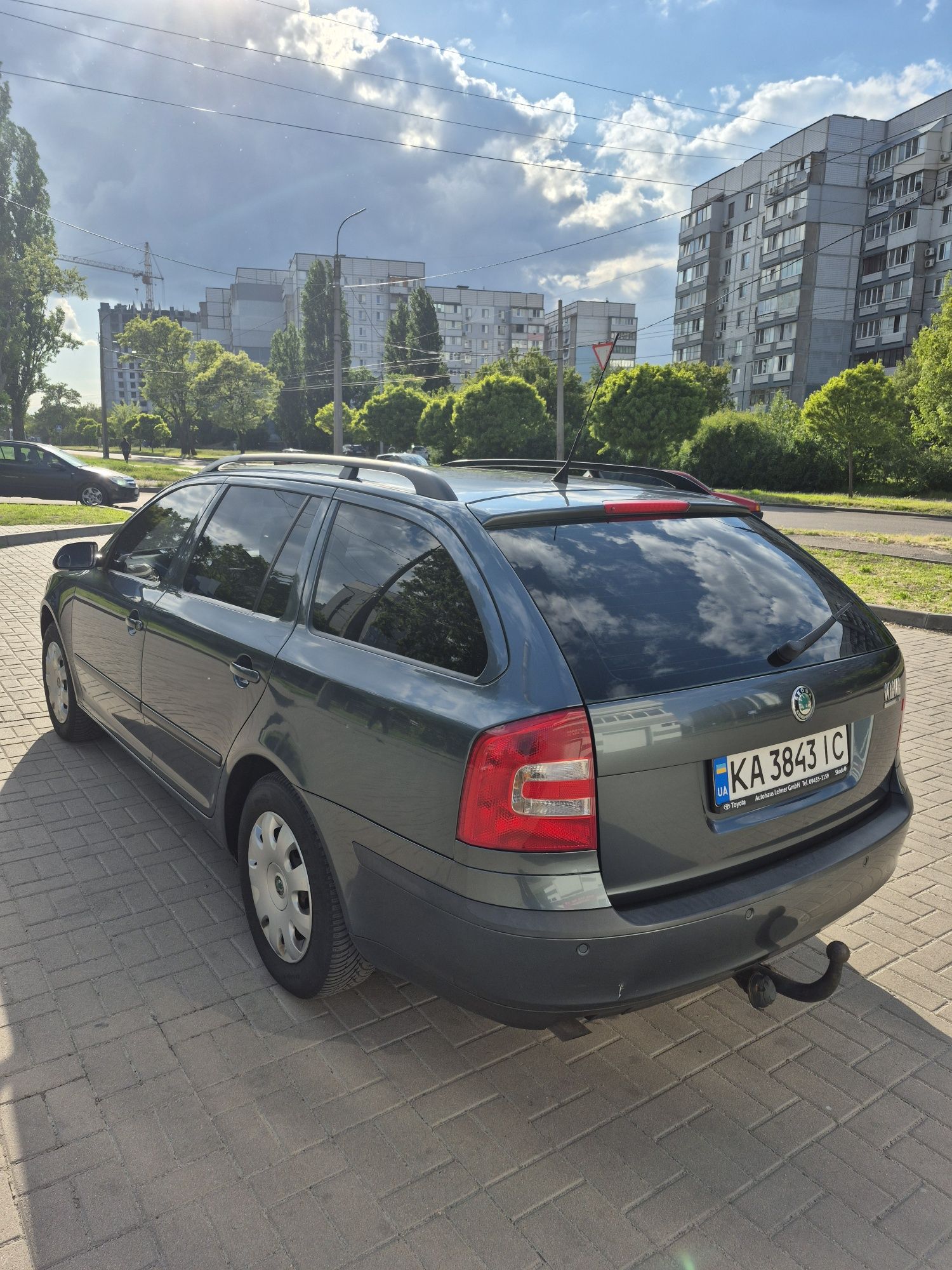 Продаю шкода А 5 MPI 1.6 бензін