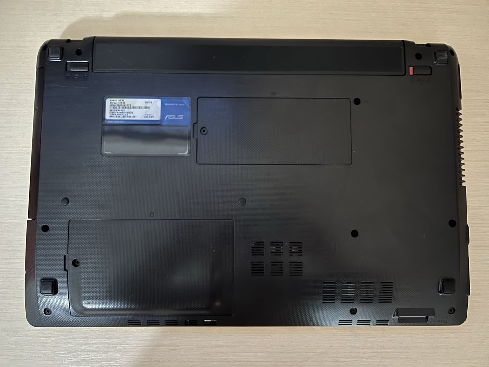 Ноутбук Asus модель k53z ( мишка в подарунок )
