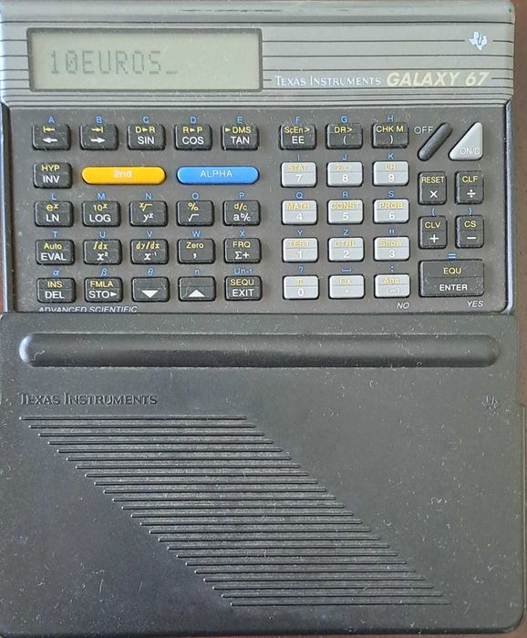 Máquina de calcular Texas Instruments