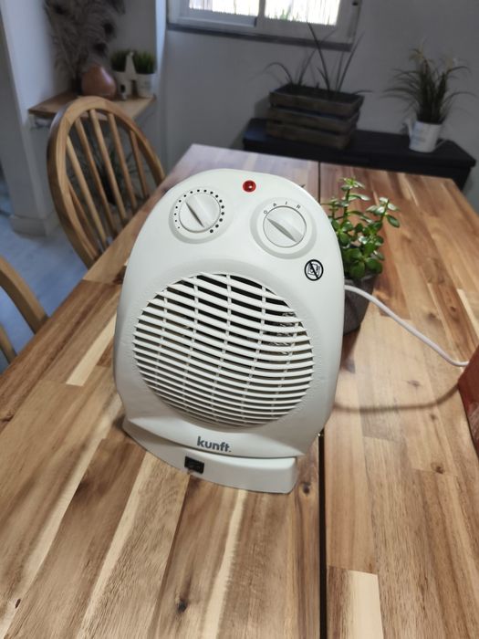 Ventilador ventoinha e ar quente novo ler anúncio
