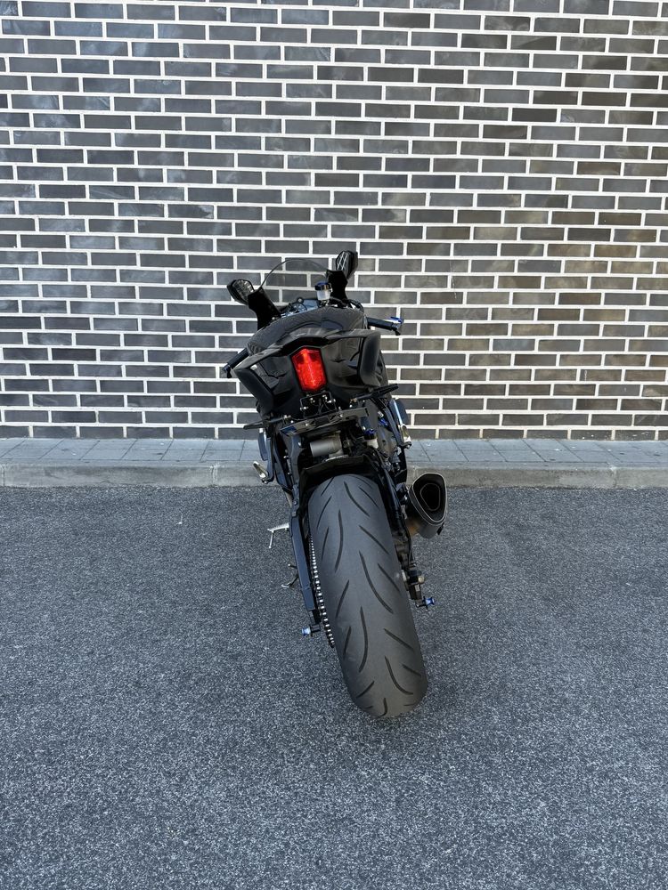 Yamaha YZF R6 2017 Akrapovic